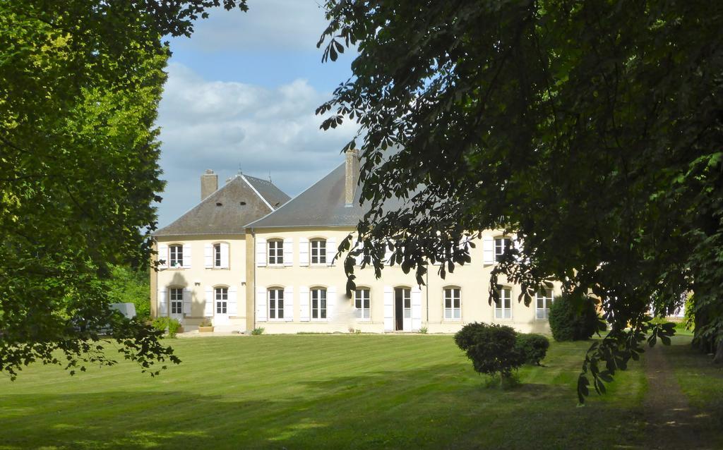 Maison D'Hotes Le Chateau De Puxe المظهر الخارجي الصورة