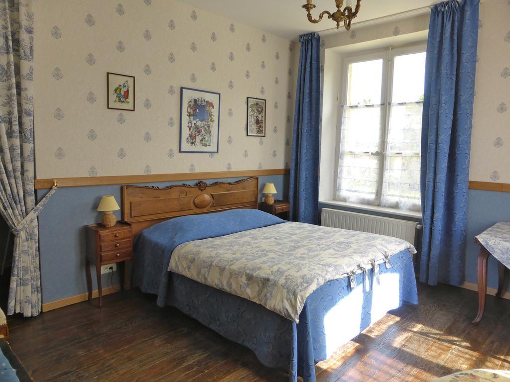 Maison D'Hotes Le Chateau De Puxe الغرفة الصورة