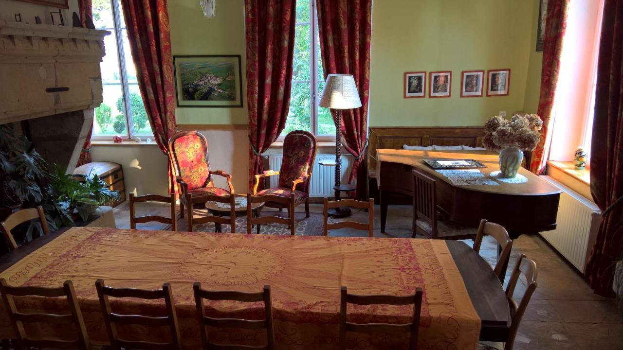 Maison D'Hotes Le Chateau De Puxe المظهر الخارجي الصورة
